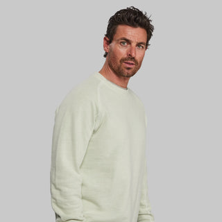 – Vollebak Sweatshirt. Celadonite edition Mineral