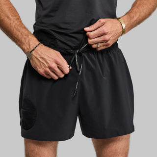 Race to Zero Shorts. Black edition Vollebak –