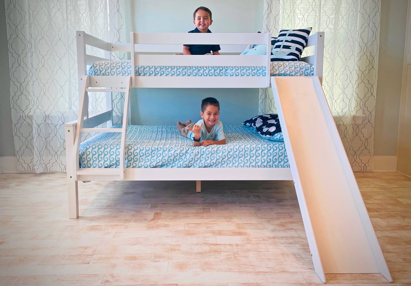autobiografie Partina City Ladder Discover Beautifully Crafted Kids' Beds at Custom Kids Furniture