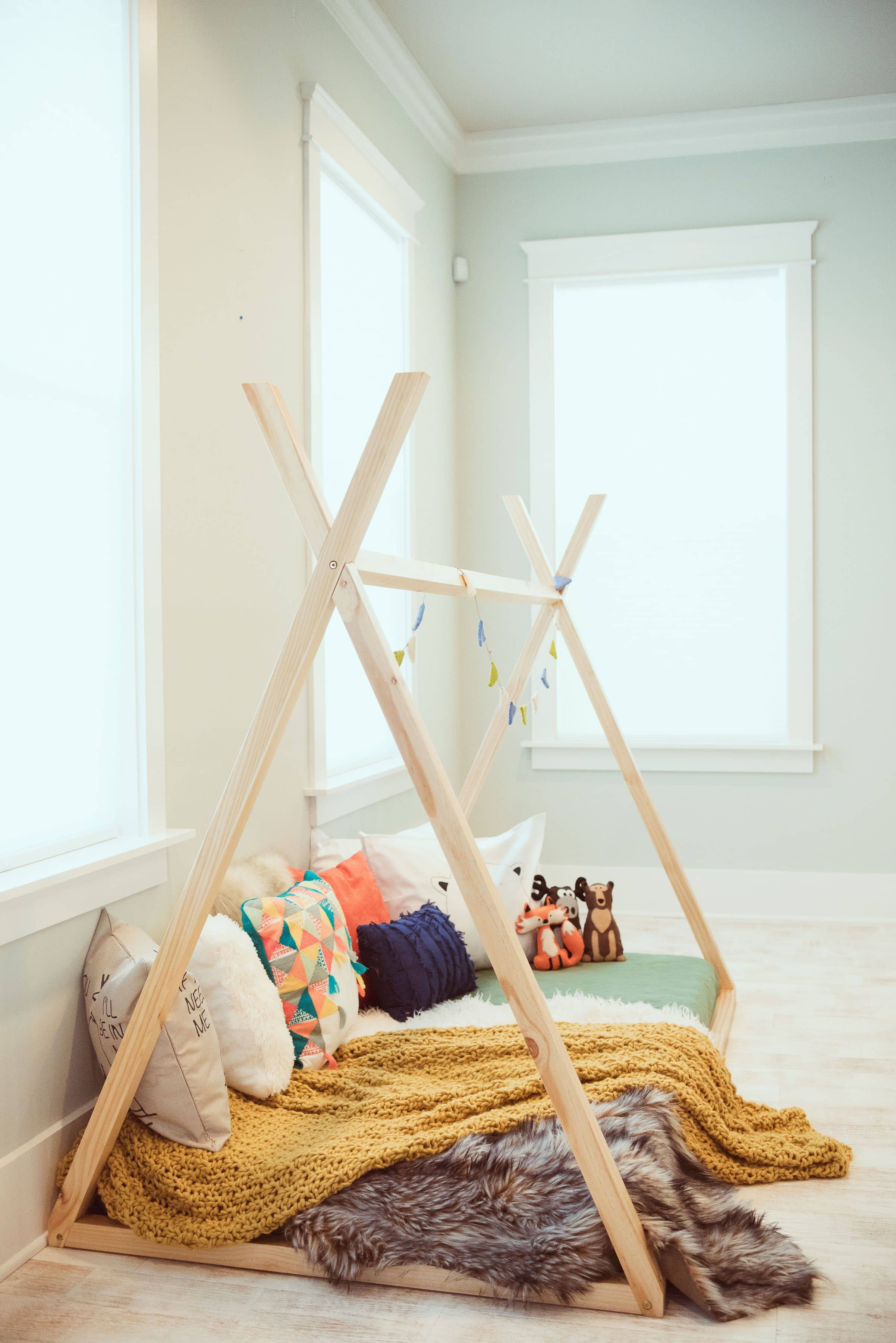 teepee bed with storage