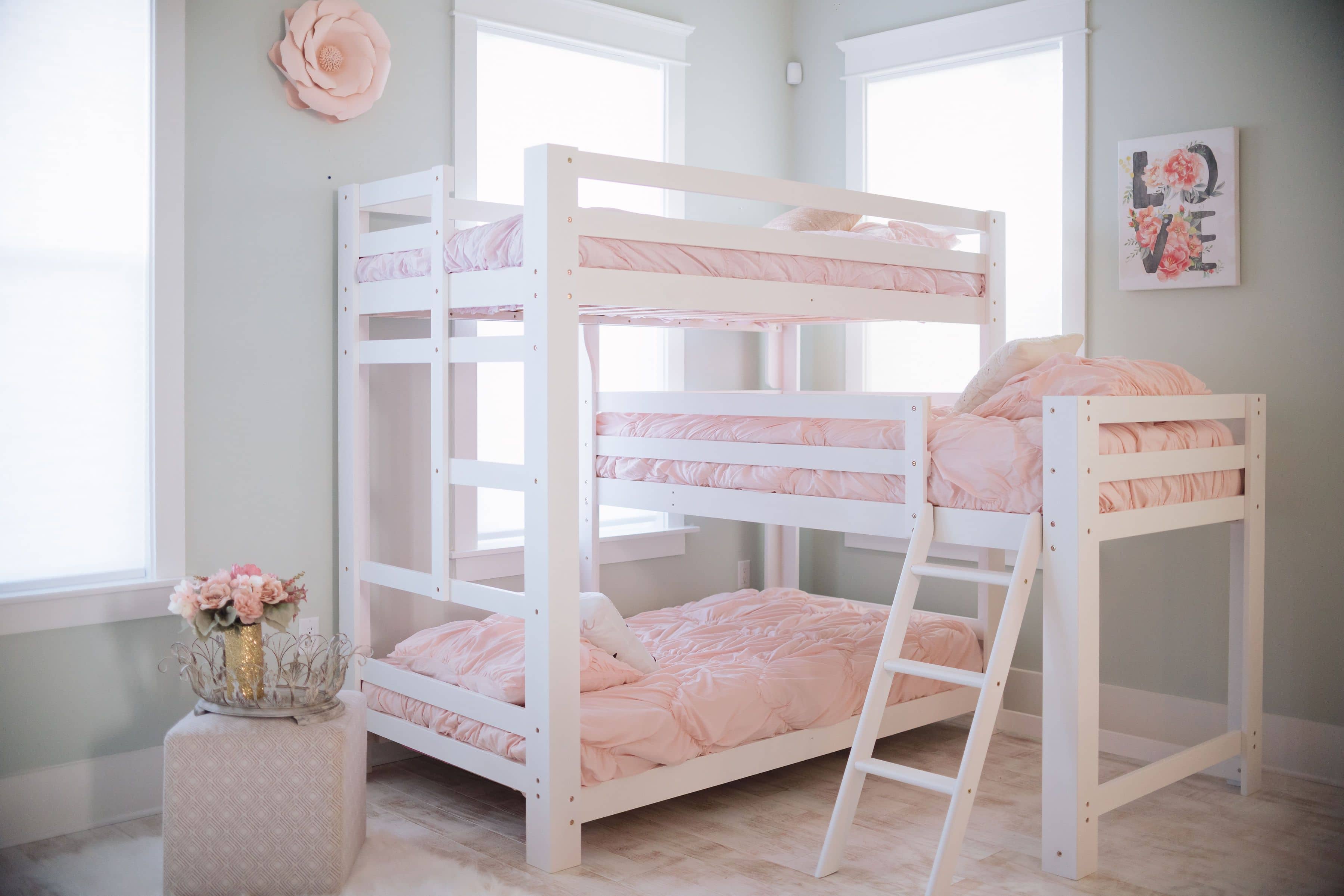 white l shaped bunk beds