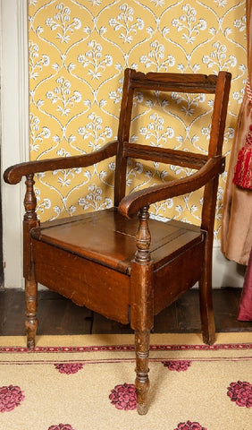 Dickens's commode