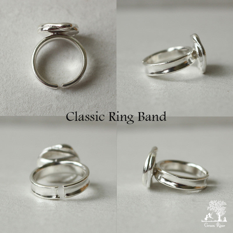 Sterling Silver Wax Seal Ring - Initial Monogram V
