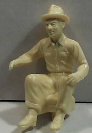 Marx #5 Climbing or Sparking Tractor driver. 3-1/2" - Classic Tin Toy Co.
