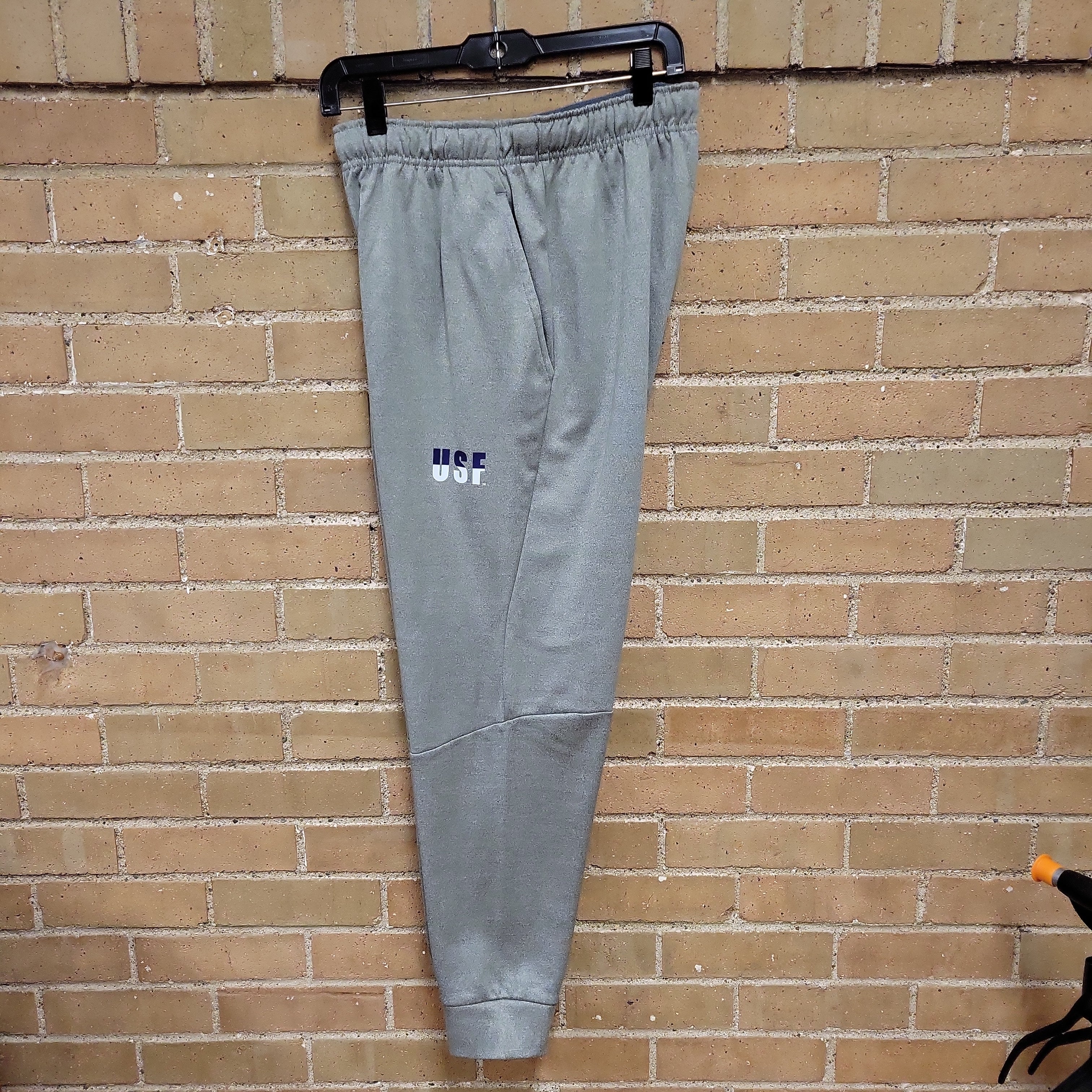  Nike Therma Gray Tapered Pant 