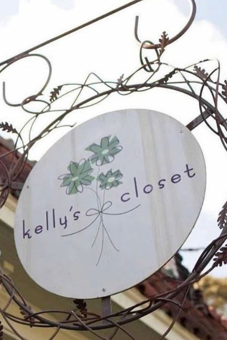 Kelly's Closet Store Signage in Atlanta