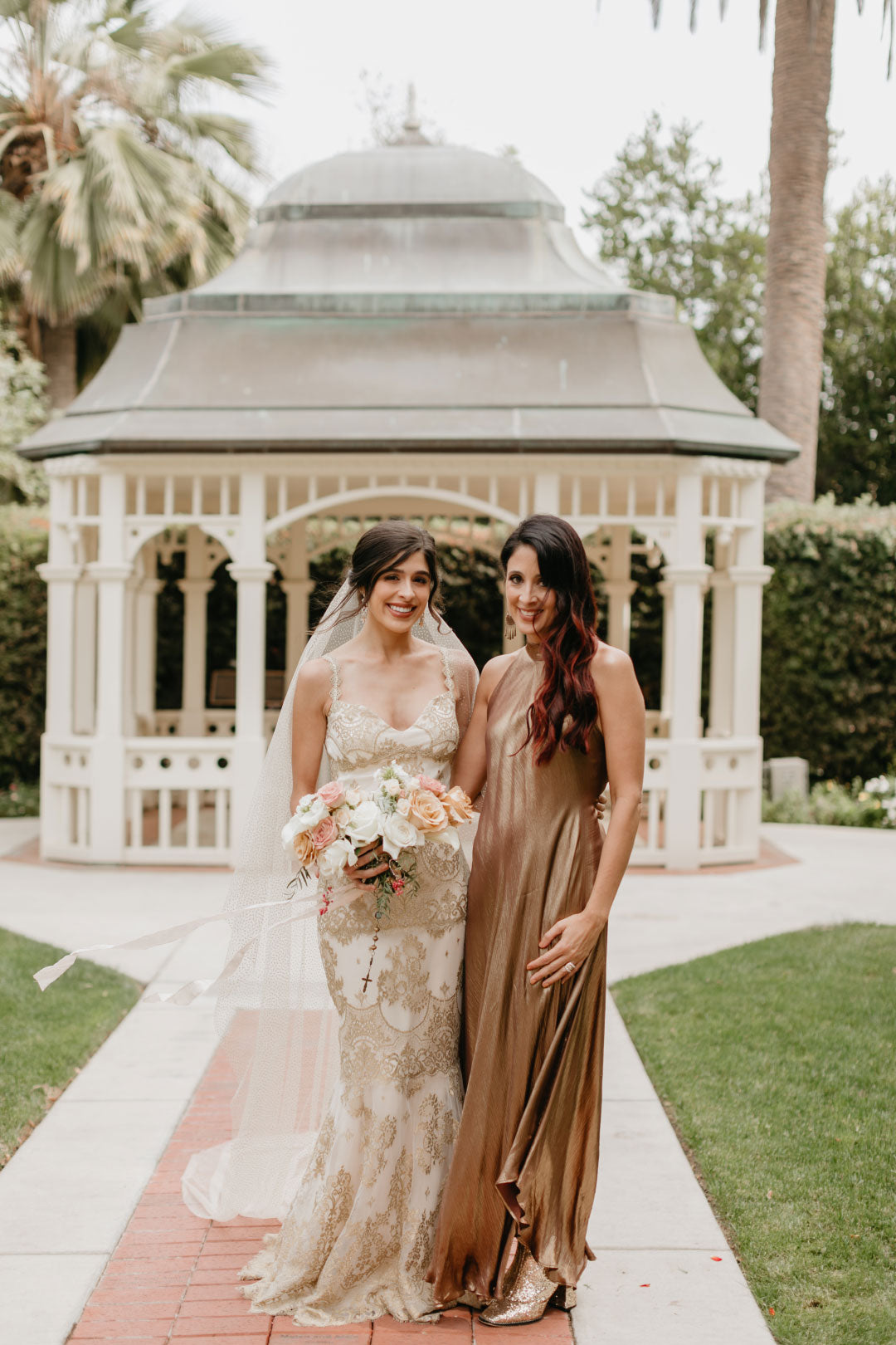 Bride wearing Claire Pettibone Alchemy