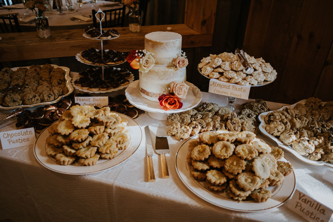 Wedding deserts and pasteries
