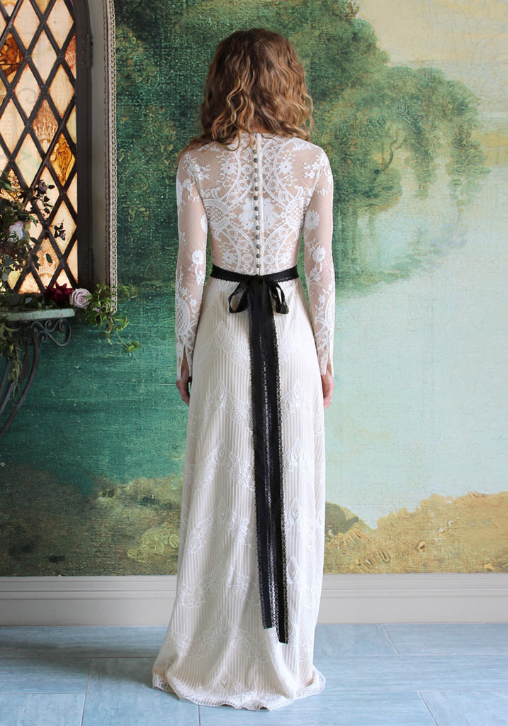 Winona Lace Bridal Gown Romantique ClairePettibone