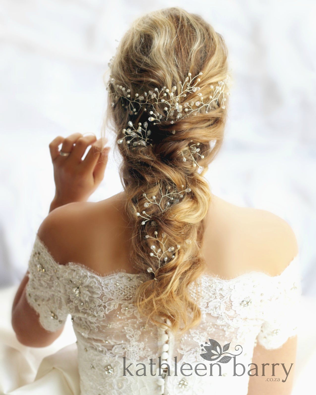 Bridal Hair Vine Rose Gold Wedding Hair Vine Bridal Hair Piece  Etsy  Wedding  hairstyles Hair vine wedding Crystal bridal hair vine