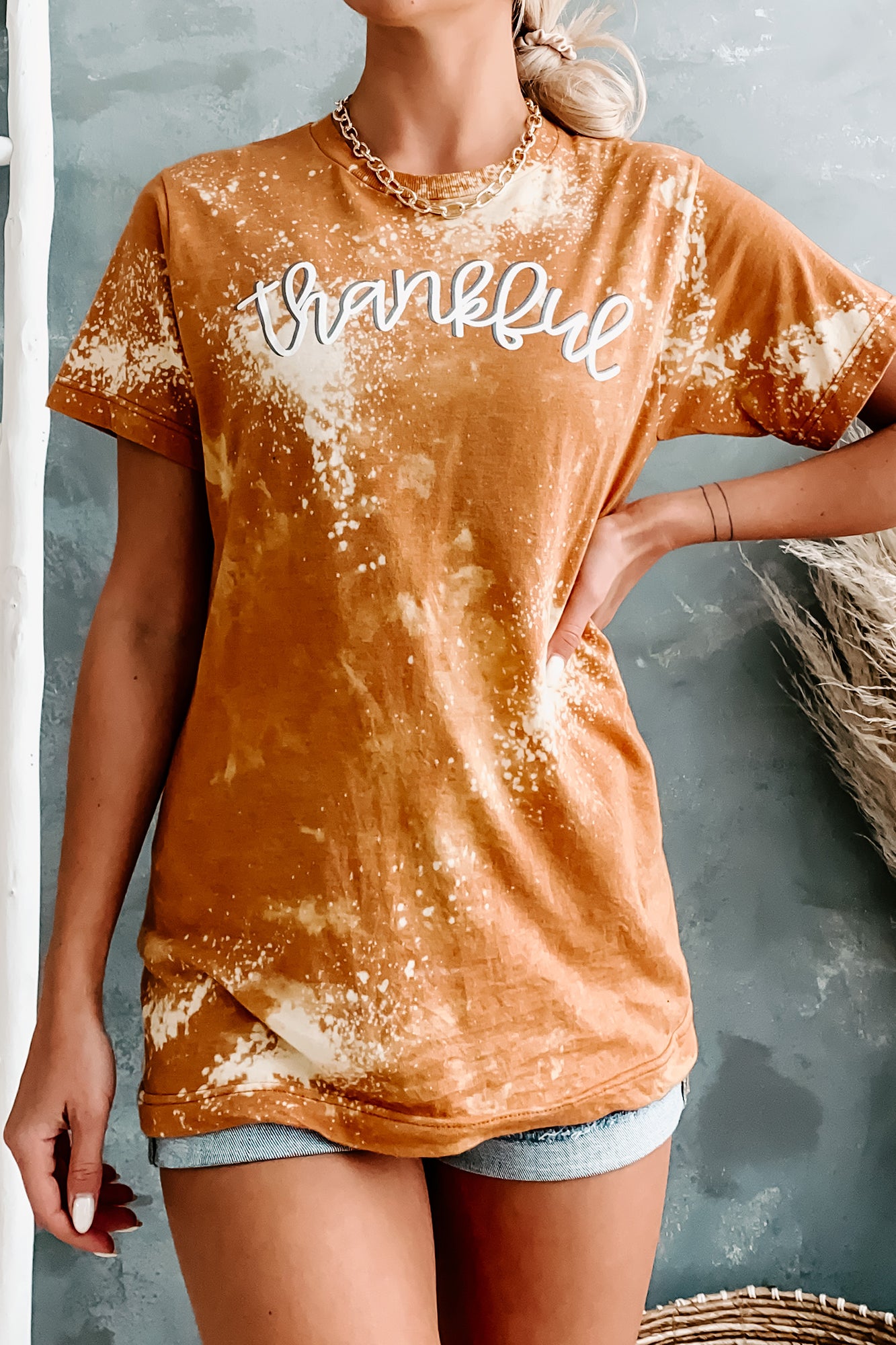 "Thankful" Bleached Graphic T-Shirt (Heather Rust)