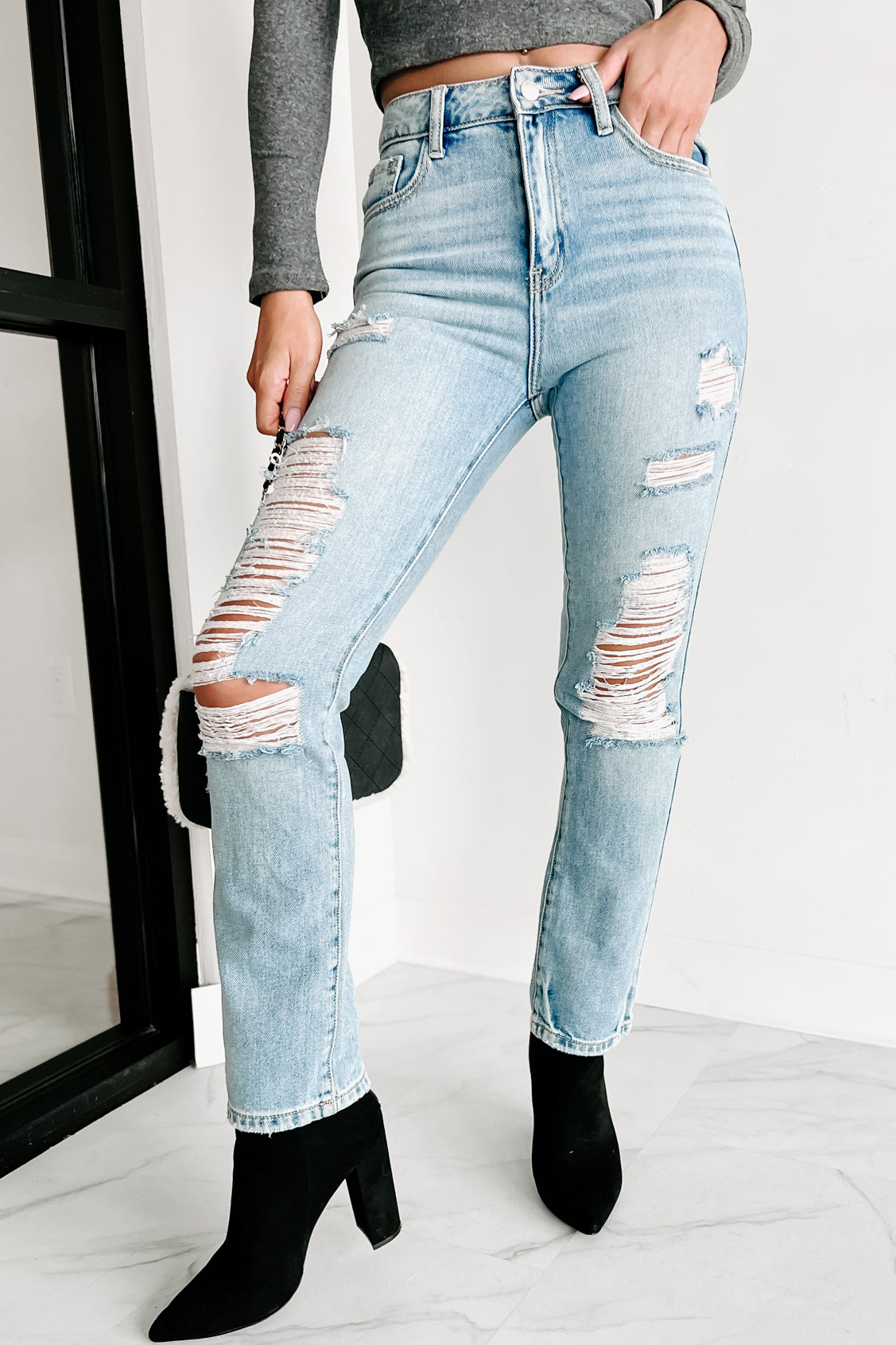 schors opvolger Uitverkoop Bevie Distressed High Rise Straight Leg Jeans (Light) – NanaMacs