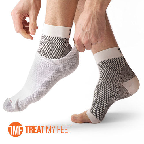 socks to relieve foot pain