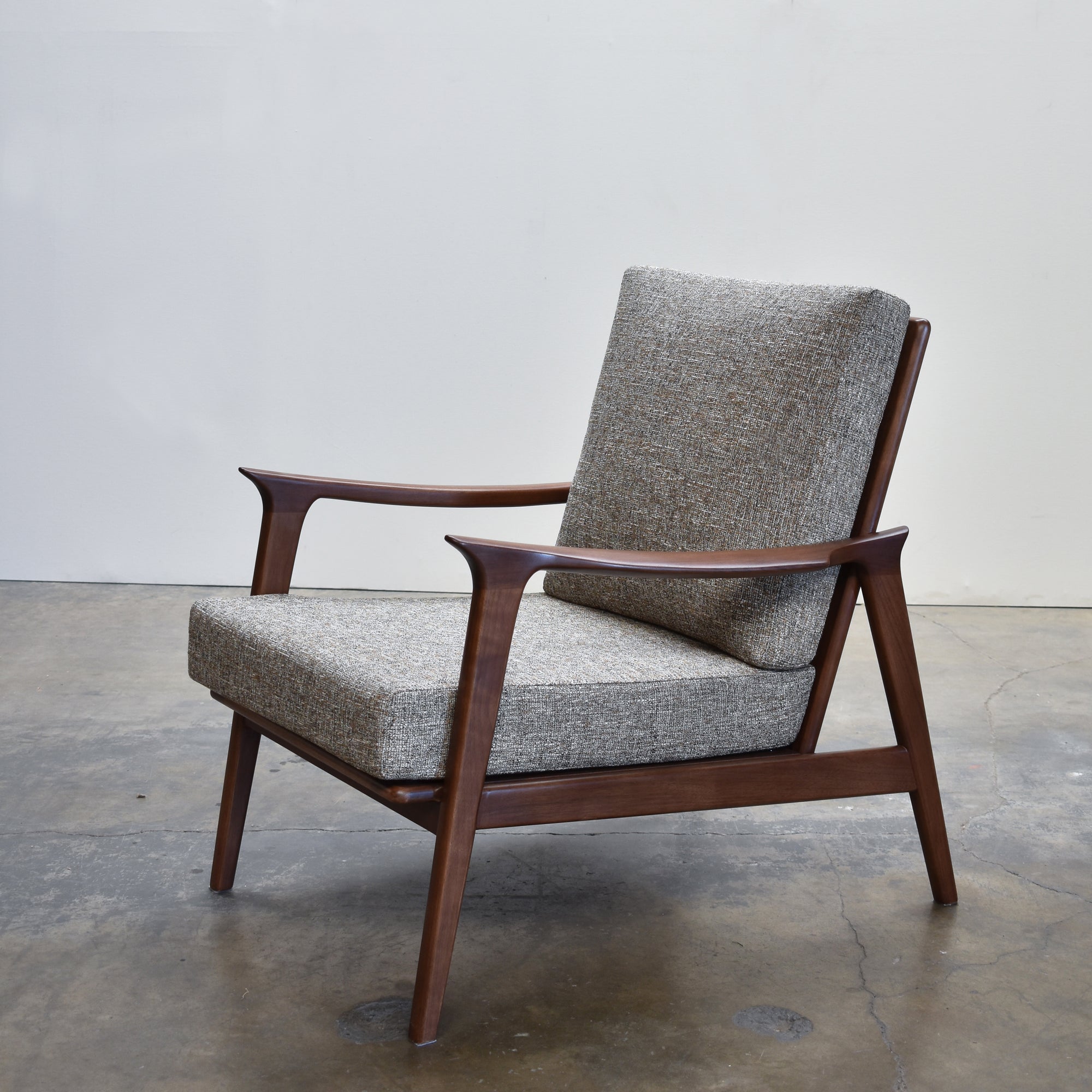 Mid Century Arm Chair Gingko Home Furnishings
