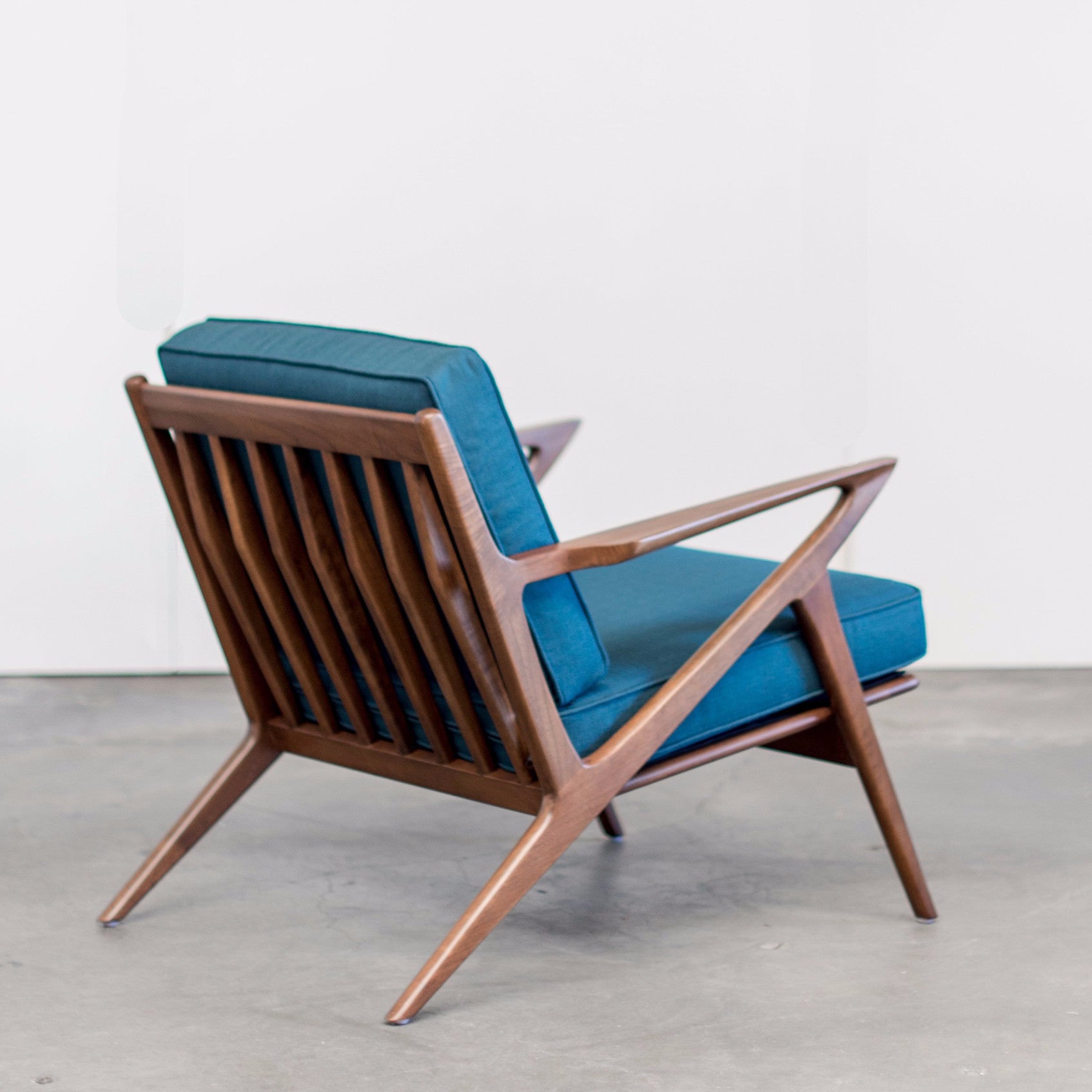 mid mod lounge chair