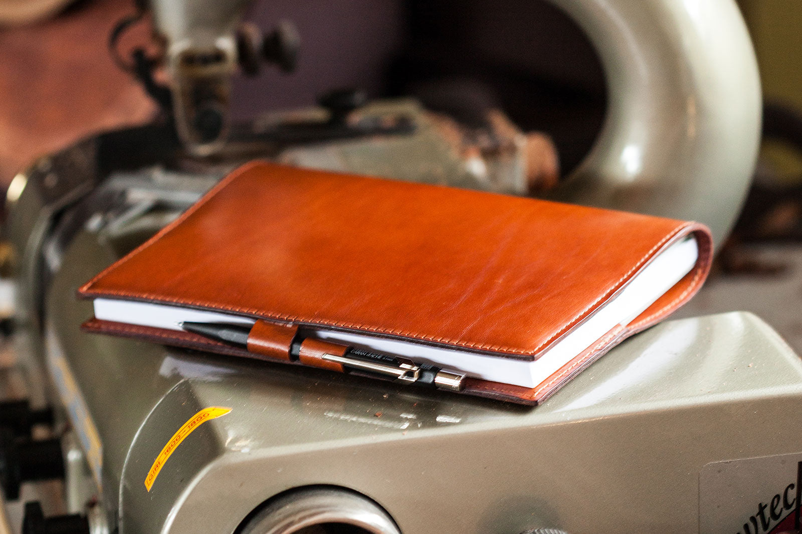 Oak Bark Tanned Leather PenLoop Notebook from Tanner Bates