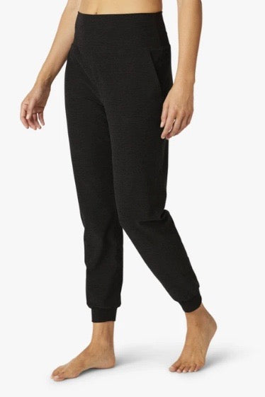 Beyond Yoga Spacedye Midi Jogger- Darkest Night