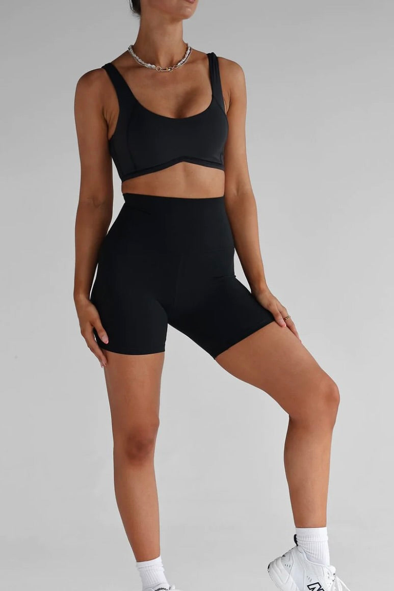 Leelo Active Extra High Waist Bike Short- Black