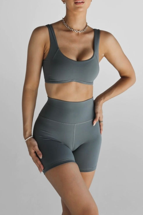 Leelo Active Luxe Short Crop- Charcoal