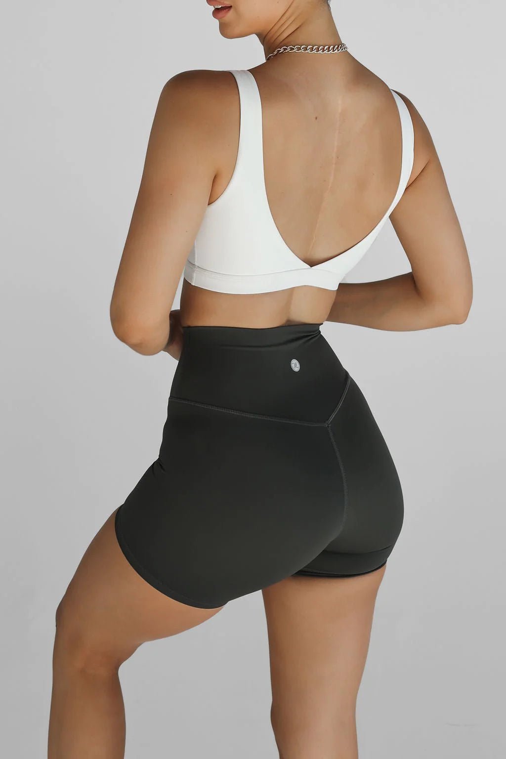 Leelo Active Sculpt Crop- White