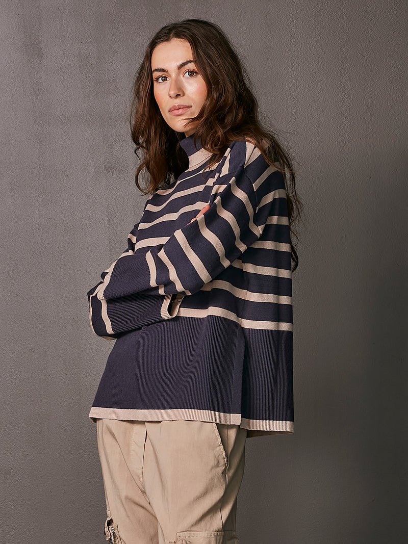 NÜ TACHA knitted blouse with stripes Blouses 482 Classic Navy Mix