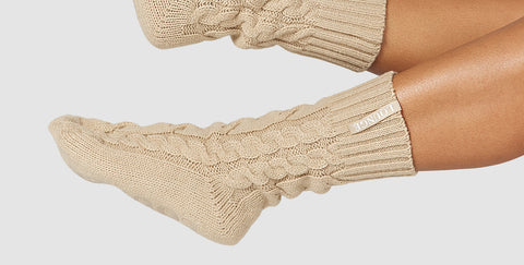 Cosy knitted socks in colour mink