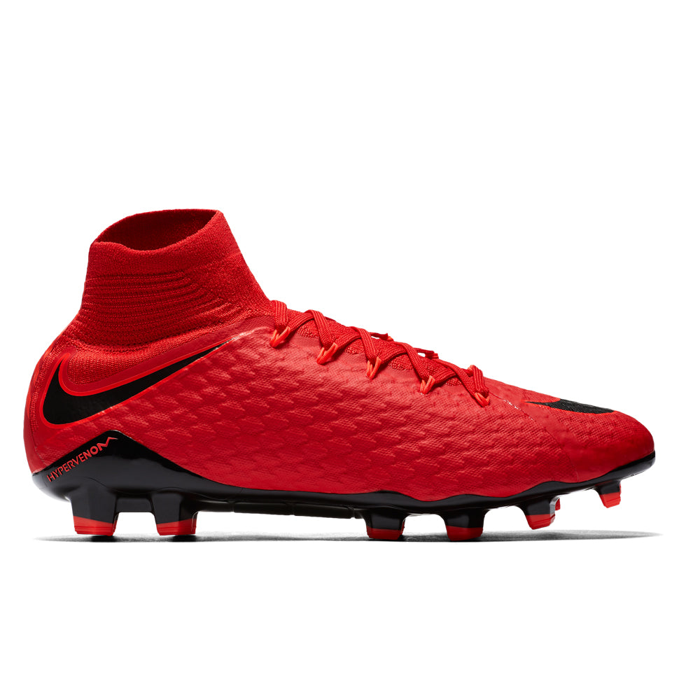 nike boots hypervenom