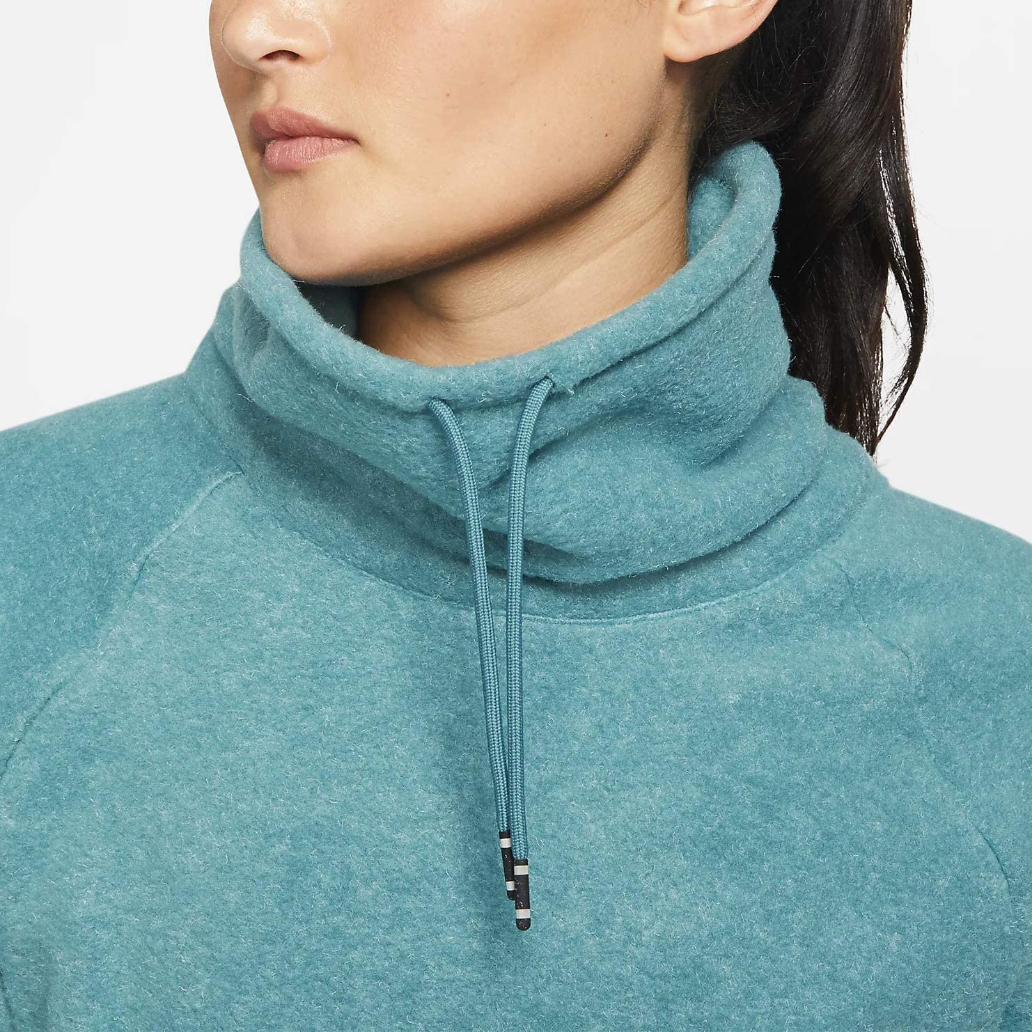 nike turtleneck hoodie womens