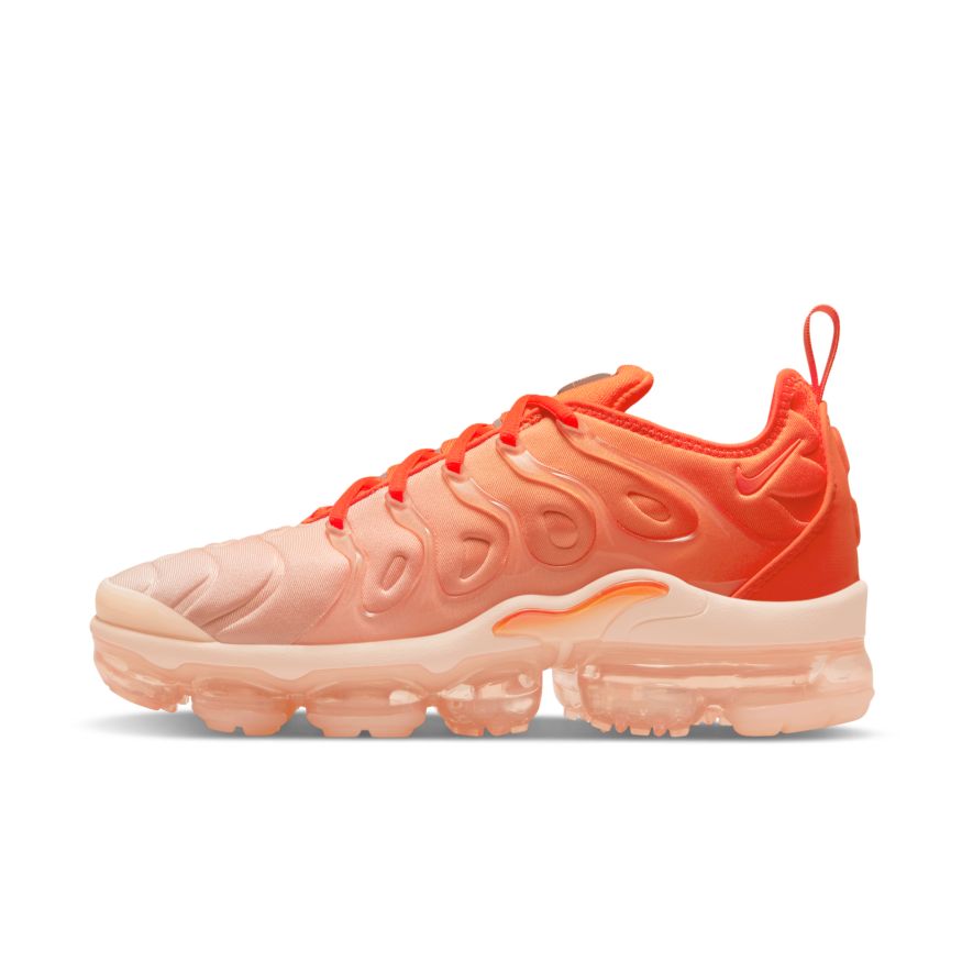 womens nike air vapormax plus