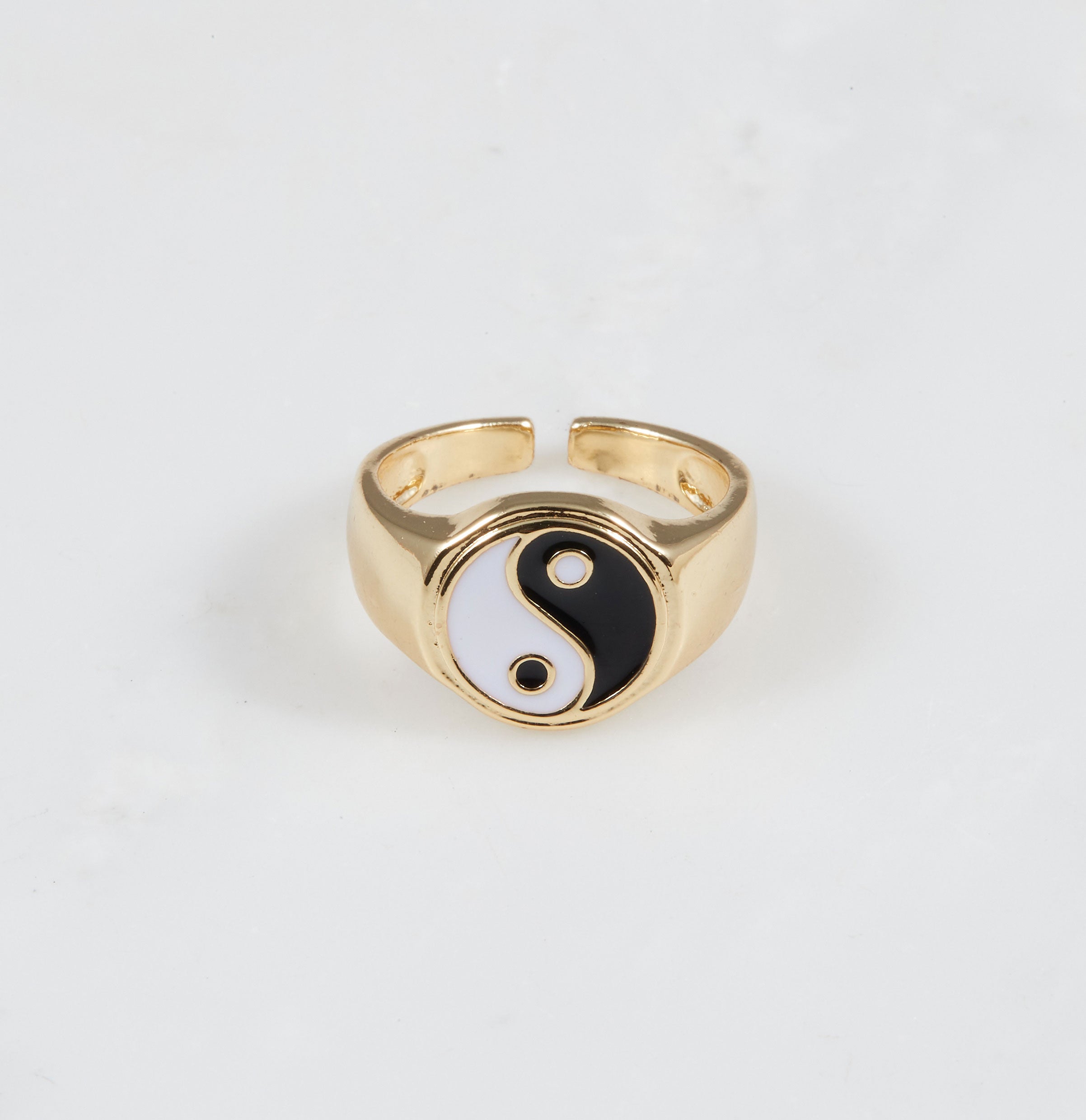 Yin Yang Ring