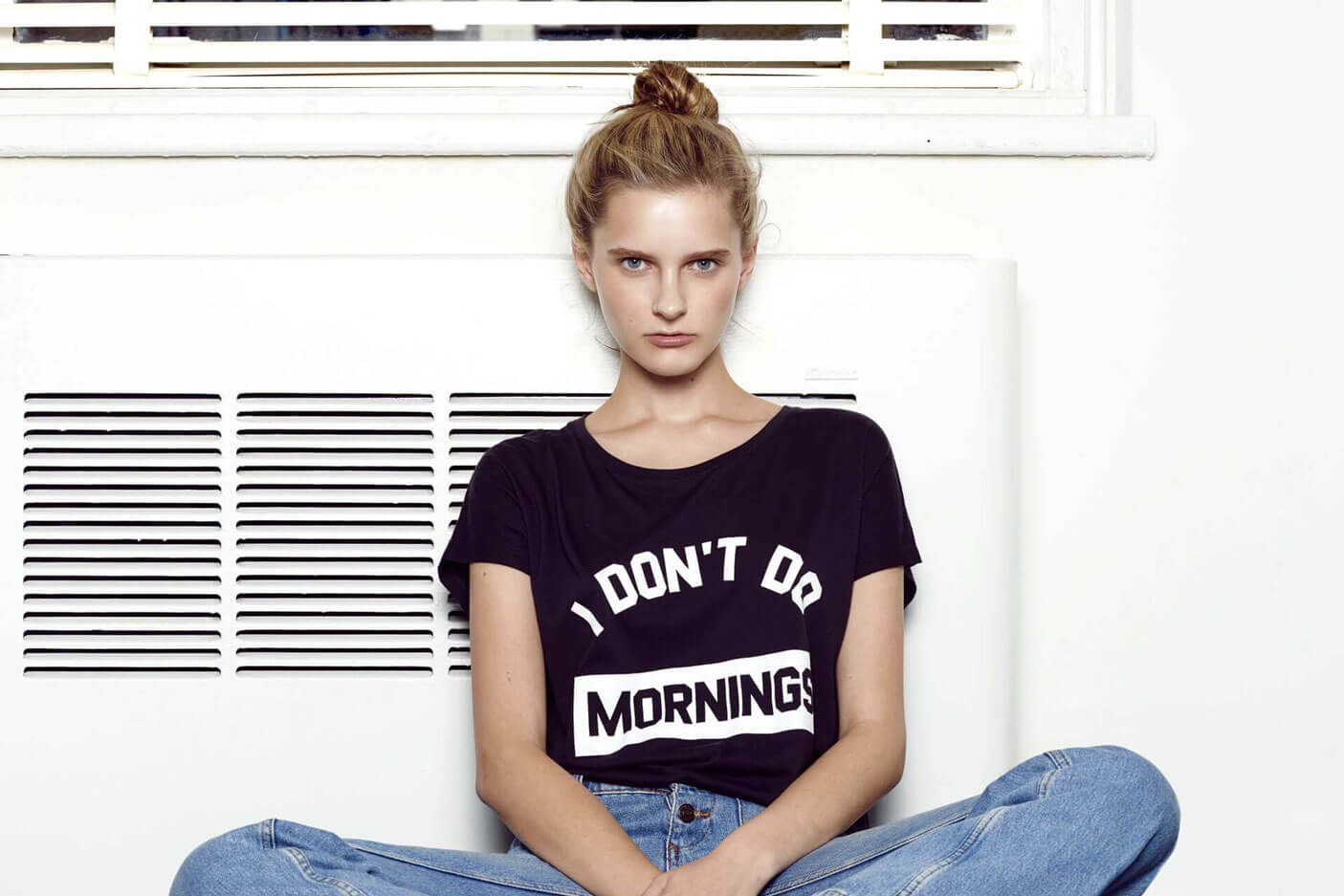 Short-sleeve black 'I Don't Do Mornings' shirt