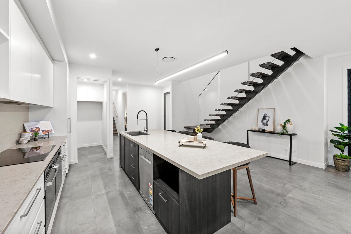 property-styling-bundall-gold-coast-kitchen-stairway-styling.jpg