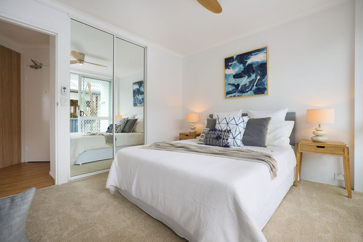 presale-property-styling-mermaid-beach-qld-guest-bedroom