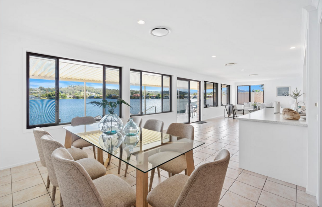 property-staging-elanora-qld-goldcoast-diningroom-style-decor