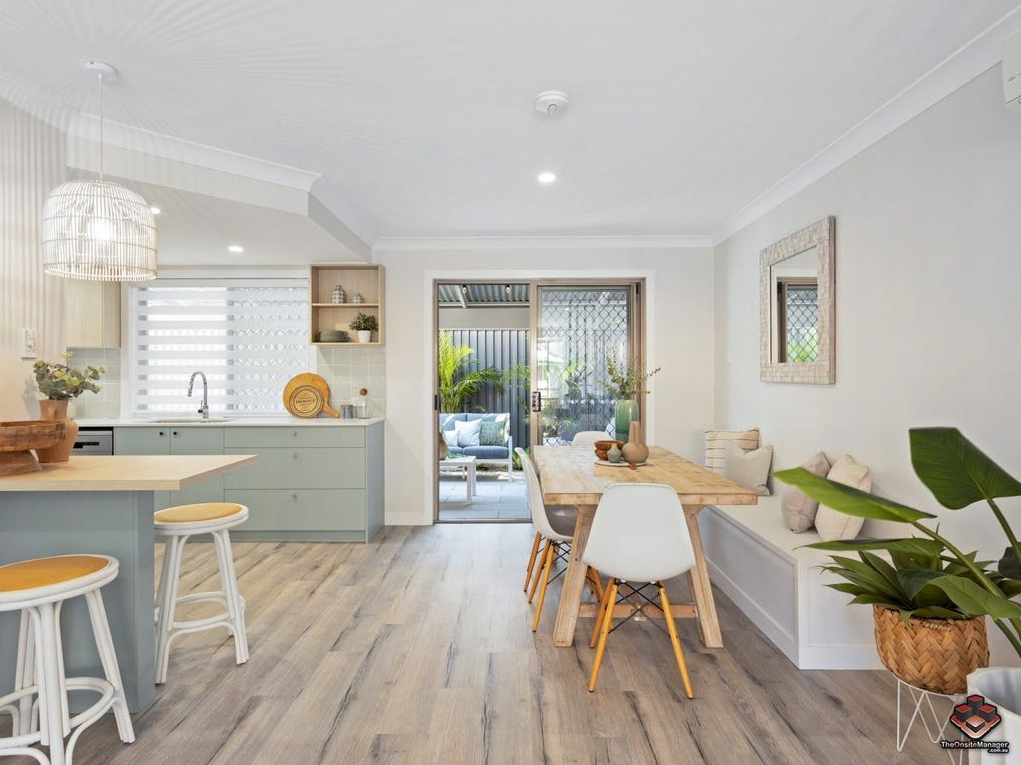 property-styling-burleigh-qld-dining-room