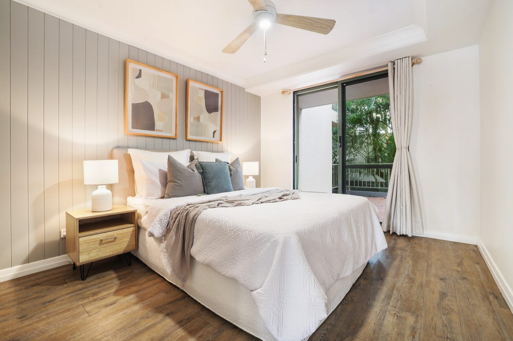 property-styling-mermaid-beach-qld-bedroom-design