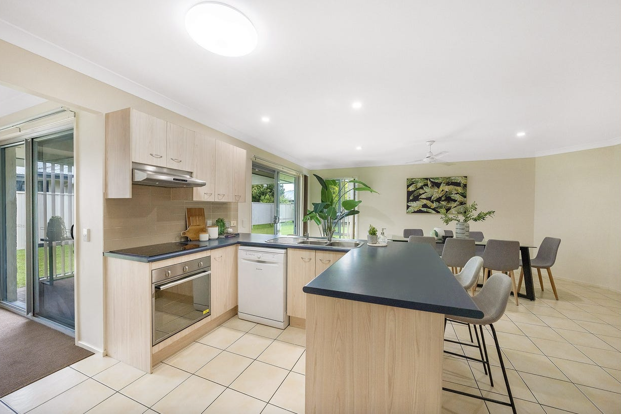 property-styling-newrybar-nsw-dining-kitchen-open-plan