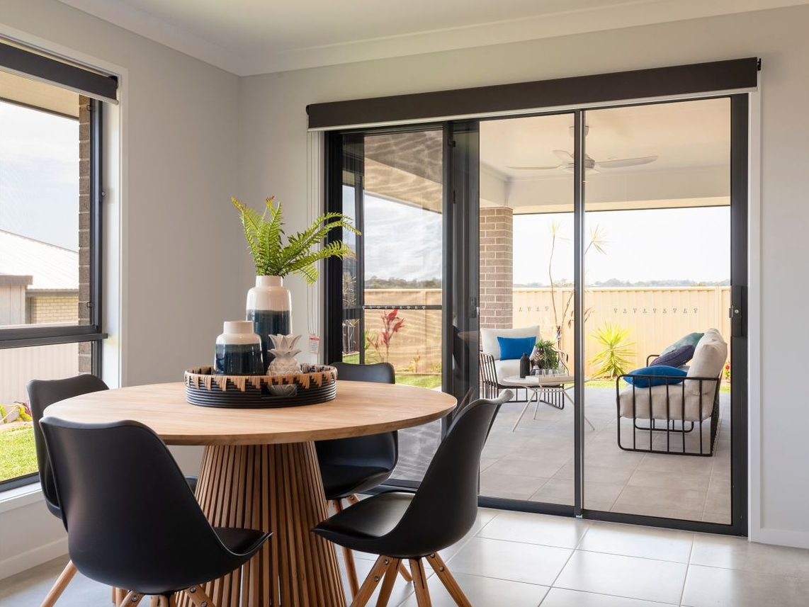 property-styling-nsw-north-coast-dining-outdoor-living