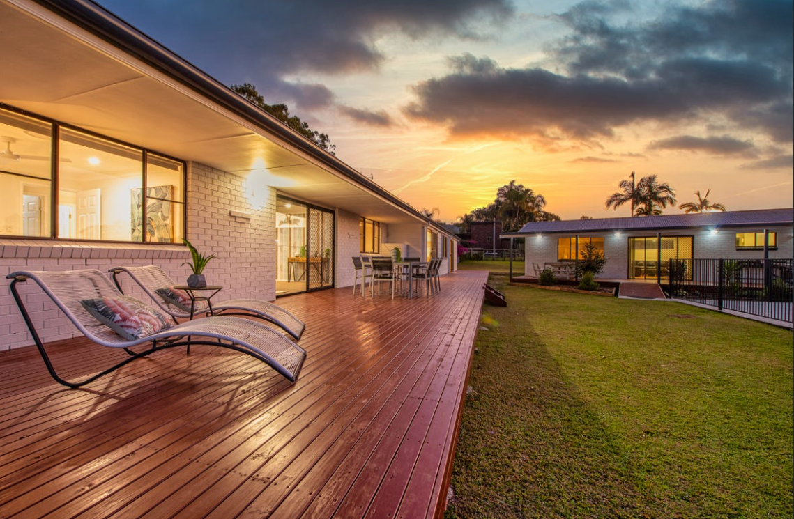 property-styling-qld-family-home-verandah-style