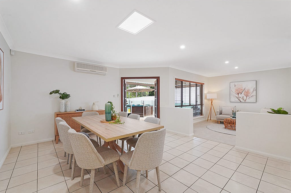 property-styling-reedy-creek-qld-dining-area-nook