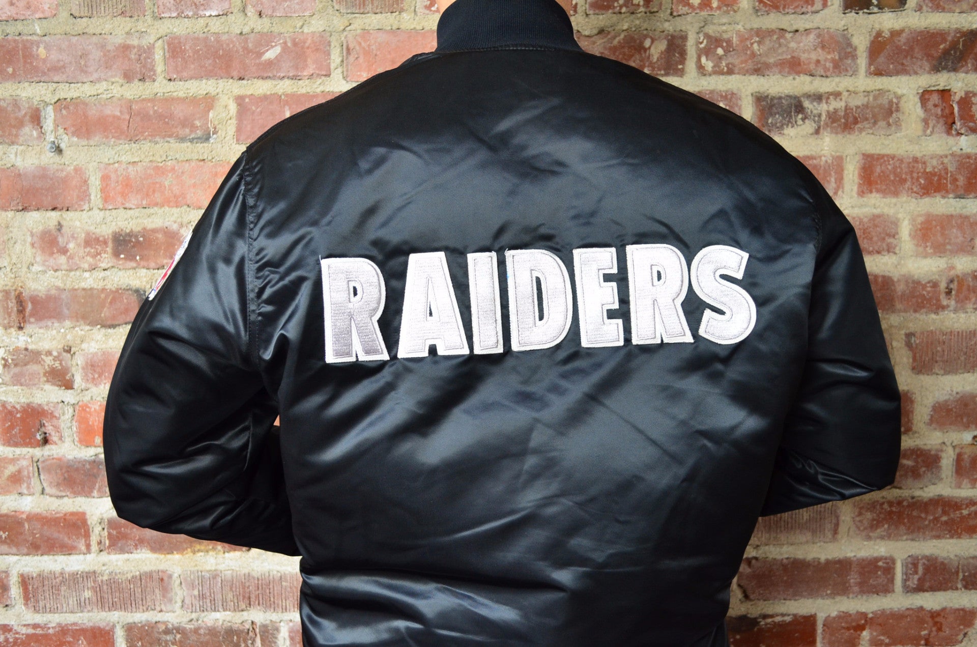 90s starter Los Angeles raiders jacket 最終値下げ swim.main.jp