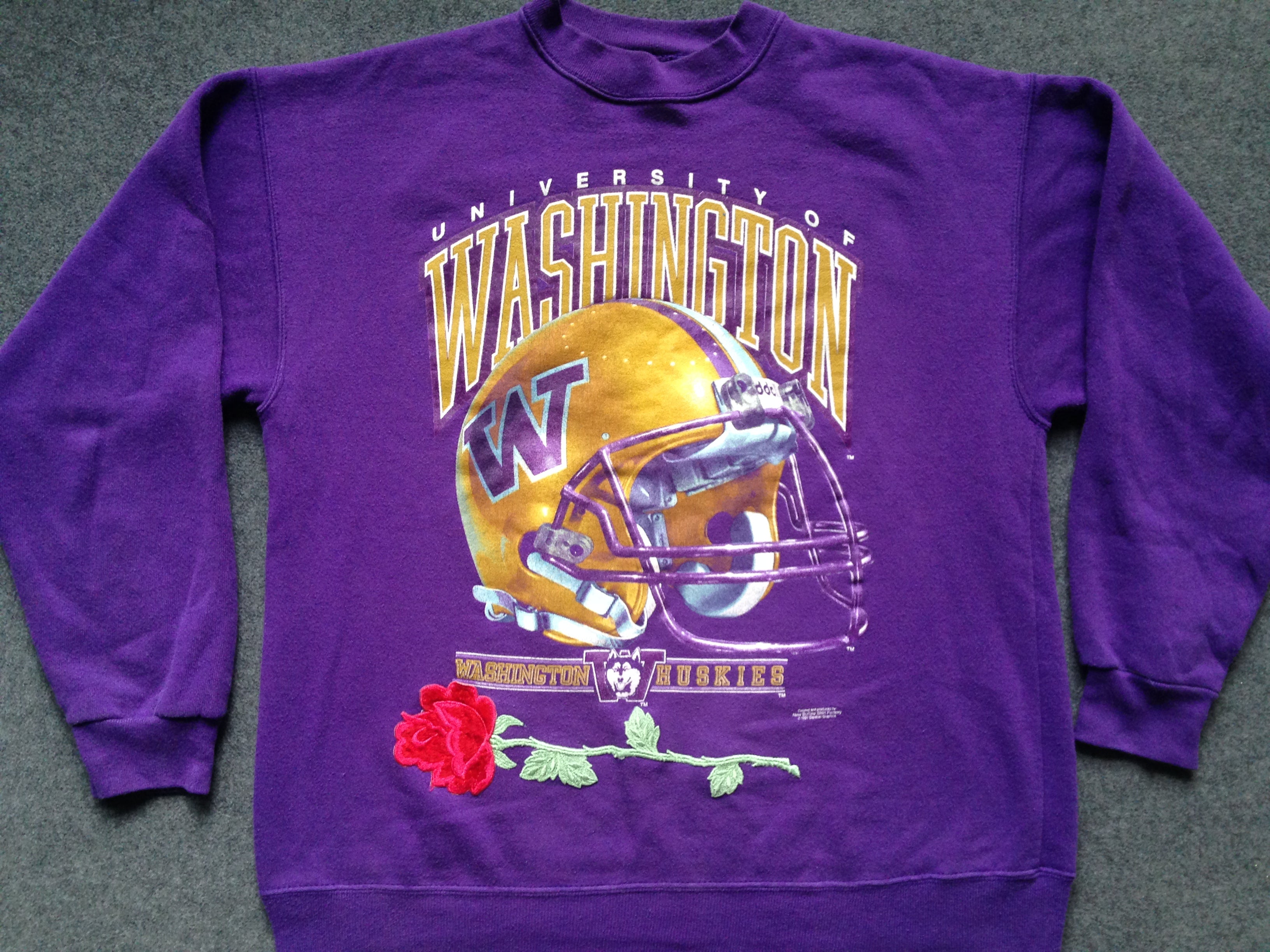 washington huskies sweatshirt