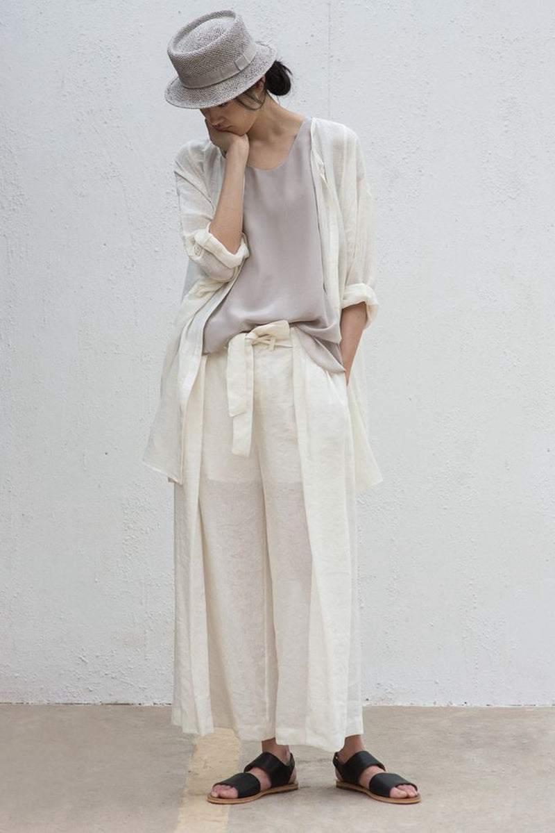 thin linen trousers