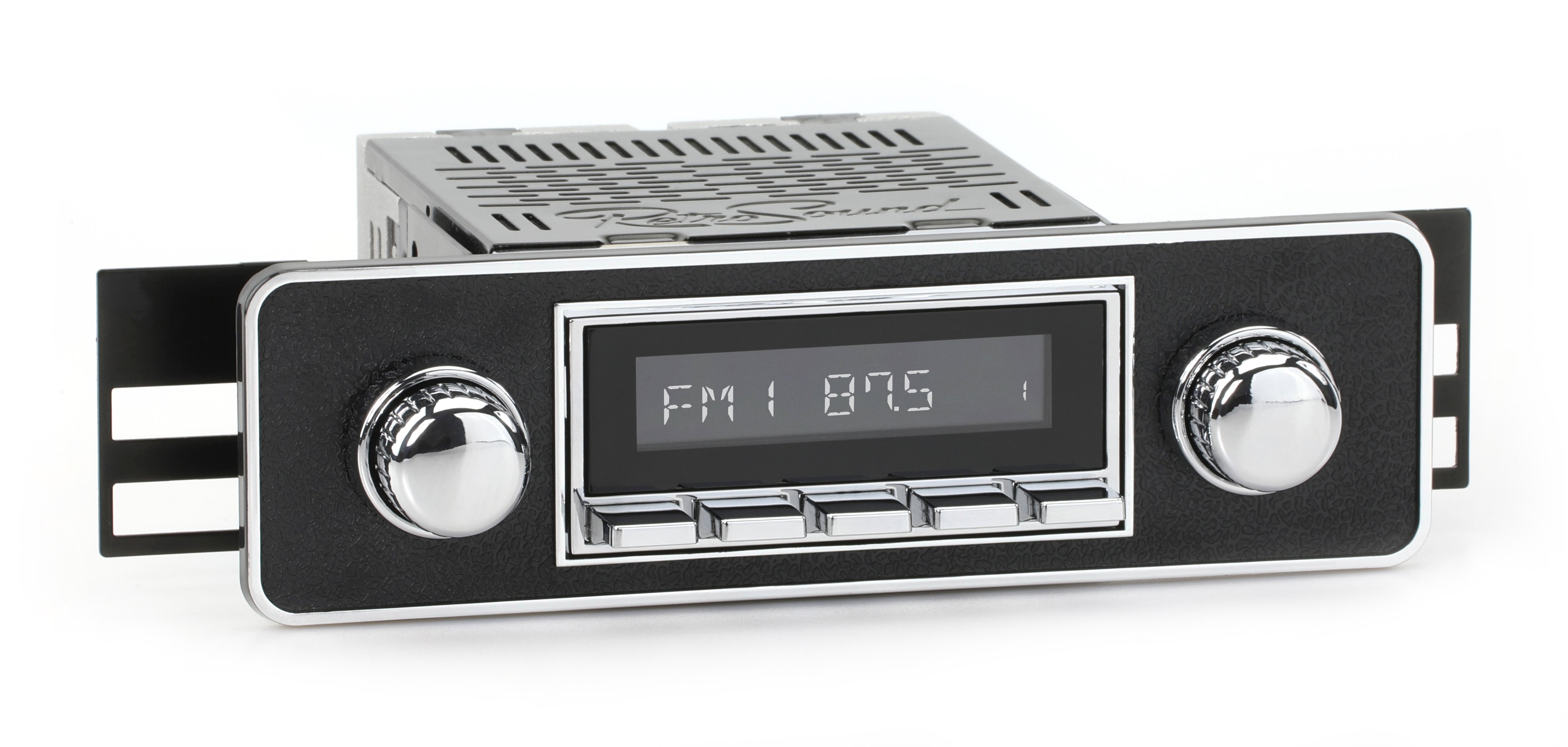 1995-1997 Ford Aspire RetroRadio with DIN Kit