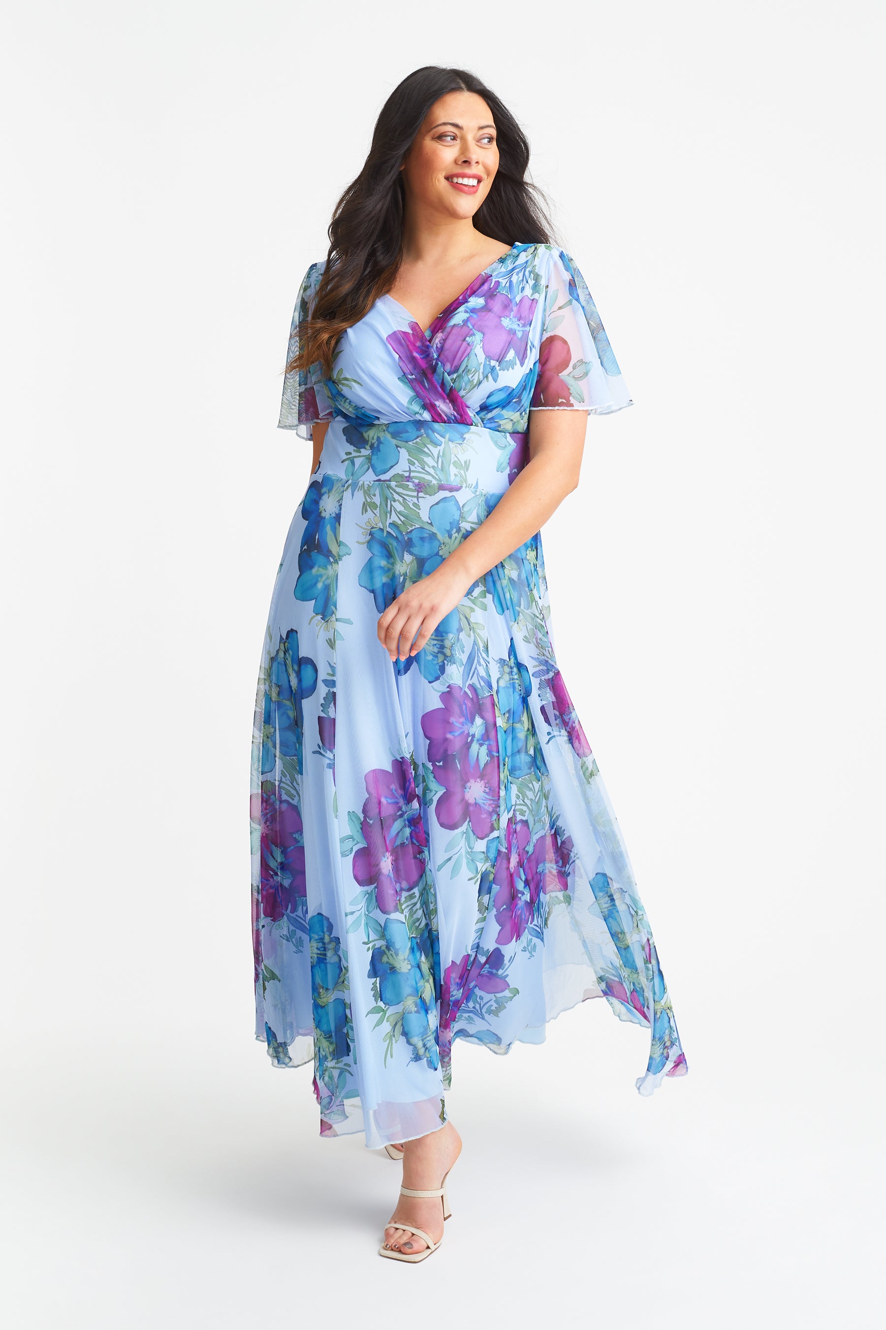 Isabelle Sky Blue Float Sleeve Maxi Dress – Scarlett & Jo