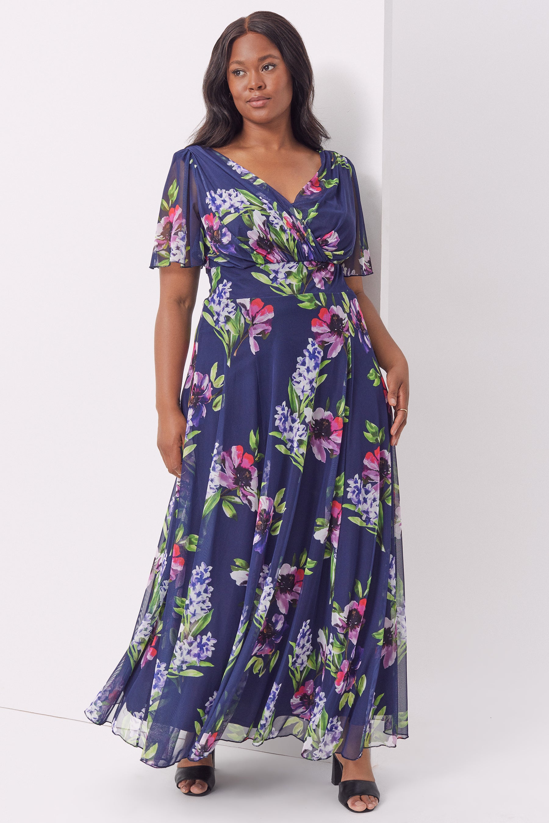 Isabelle Navy Multi Float Sleeve Maxi Dress – Scarlett & Jo