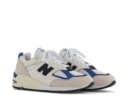 Tecnologias New balance Scarpe Con Chiodi UMD8 V6 White / Blue M990WB2