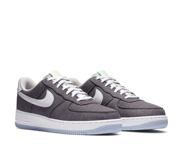 gray and white air force 1