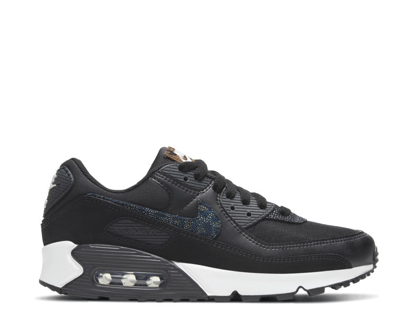 nike air max 90 black size 4