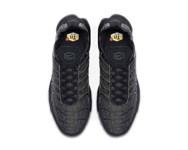 air max plus decon black